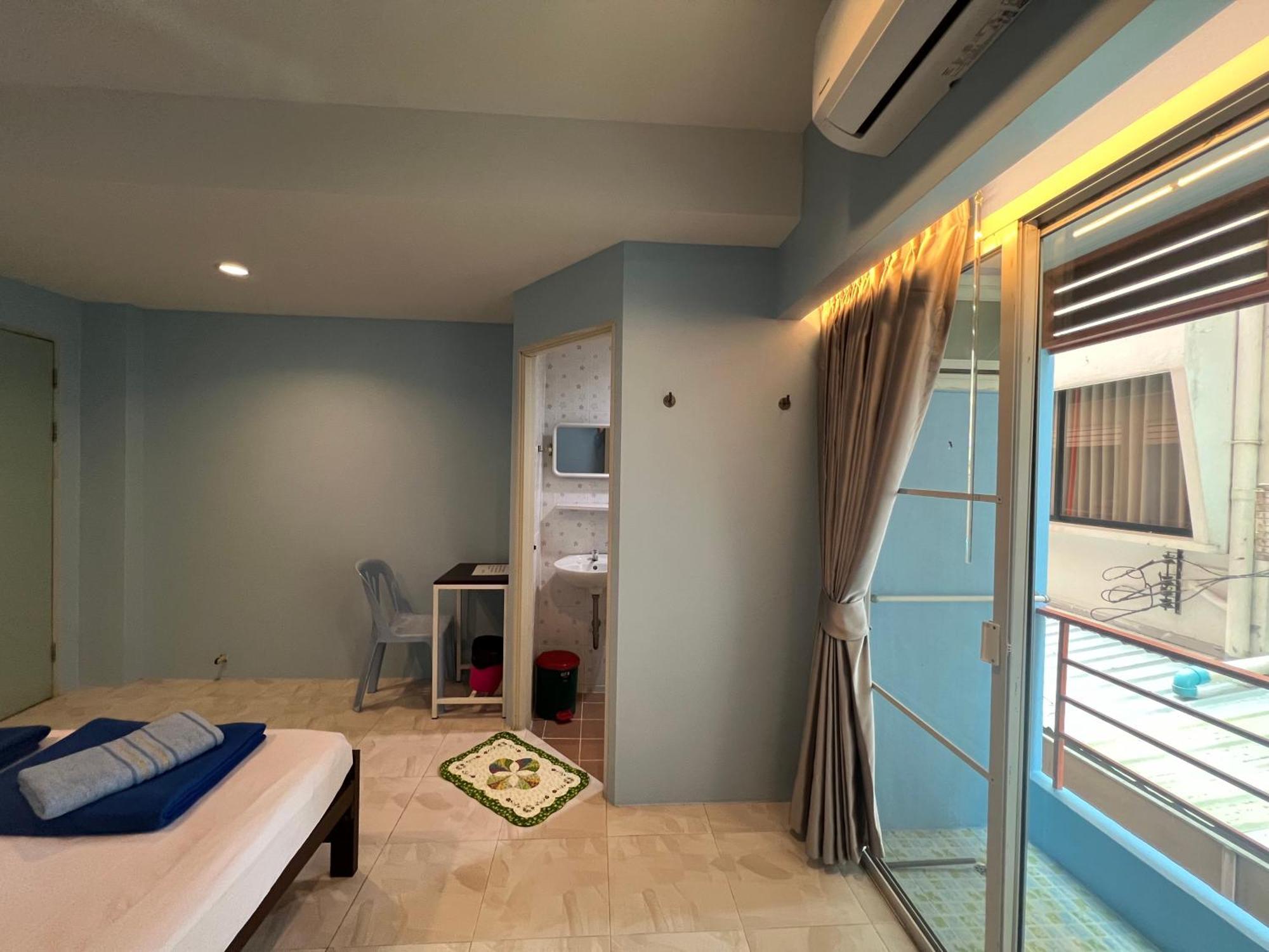 Отель Bonita House Бангкок Экстерьер фото