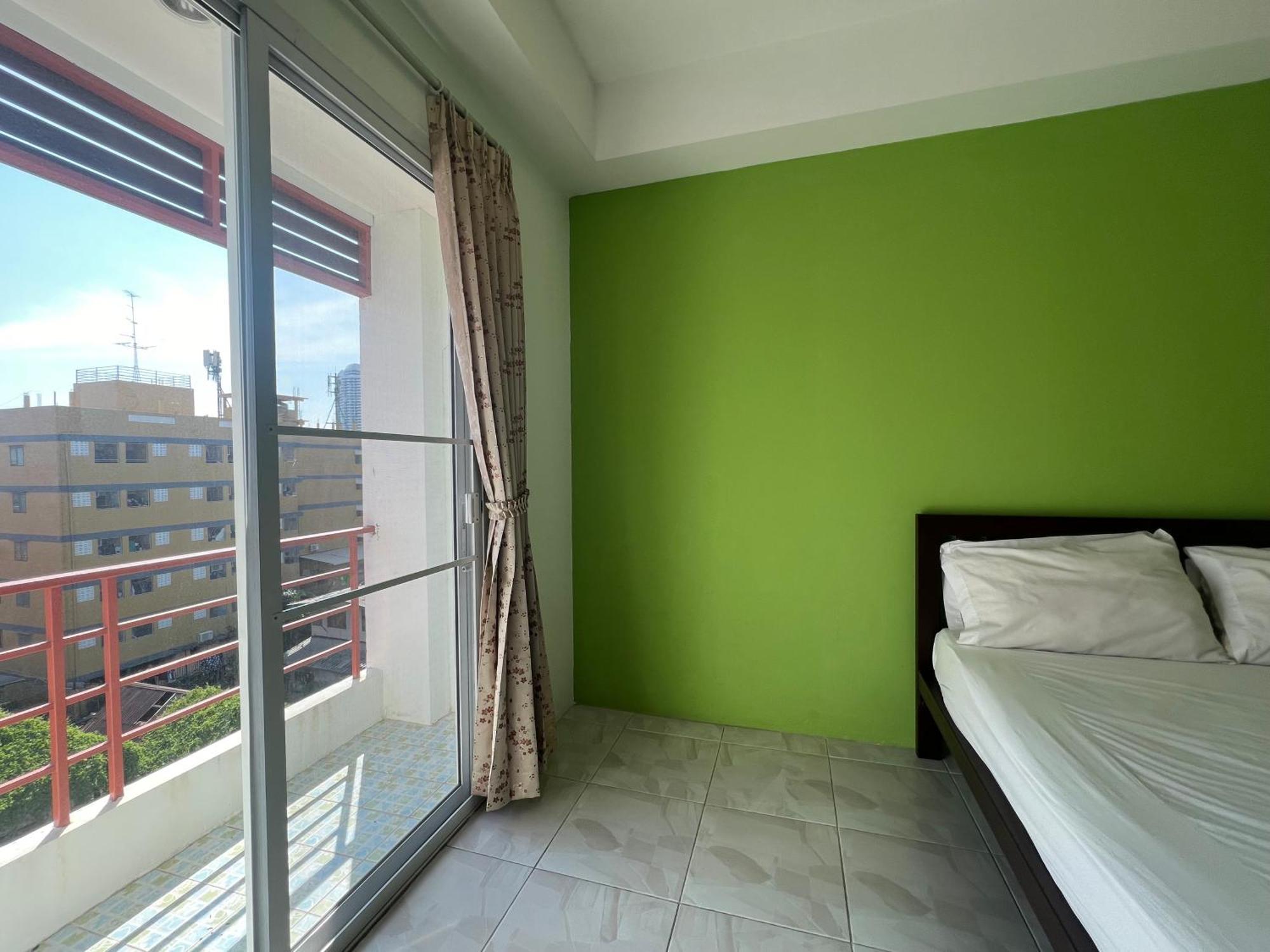 Отель Bonita House Бангкок Экстерьер фото
