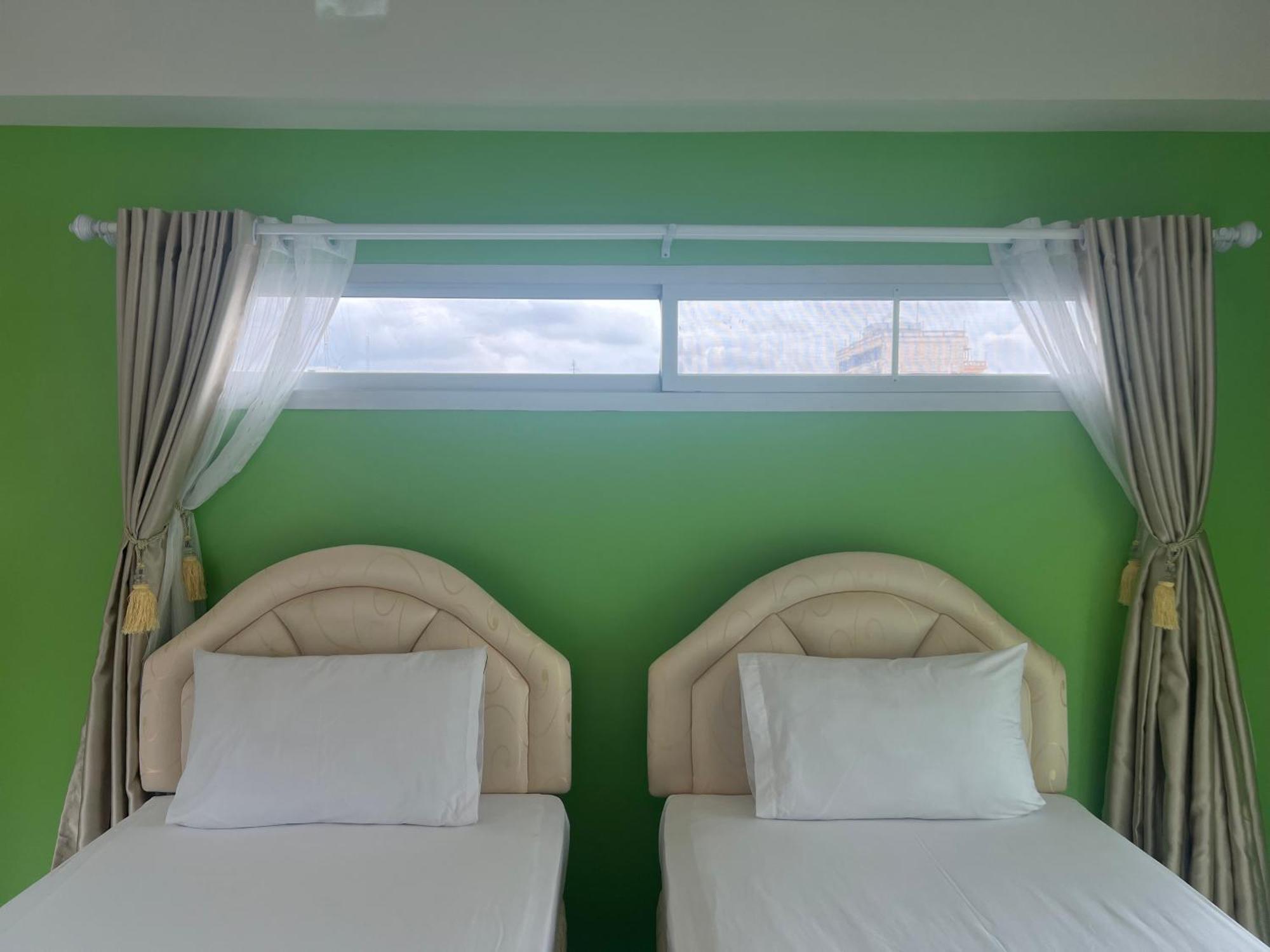 Отель Bonita House Бангкок Экстерьер фото